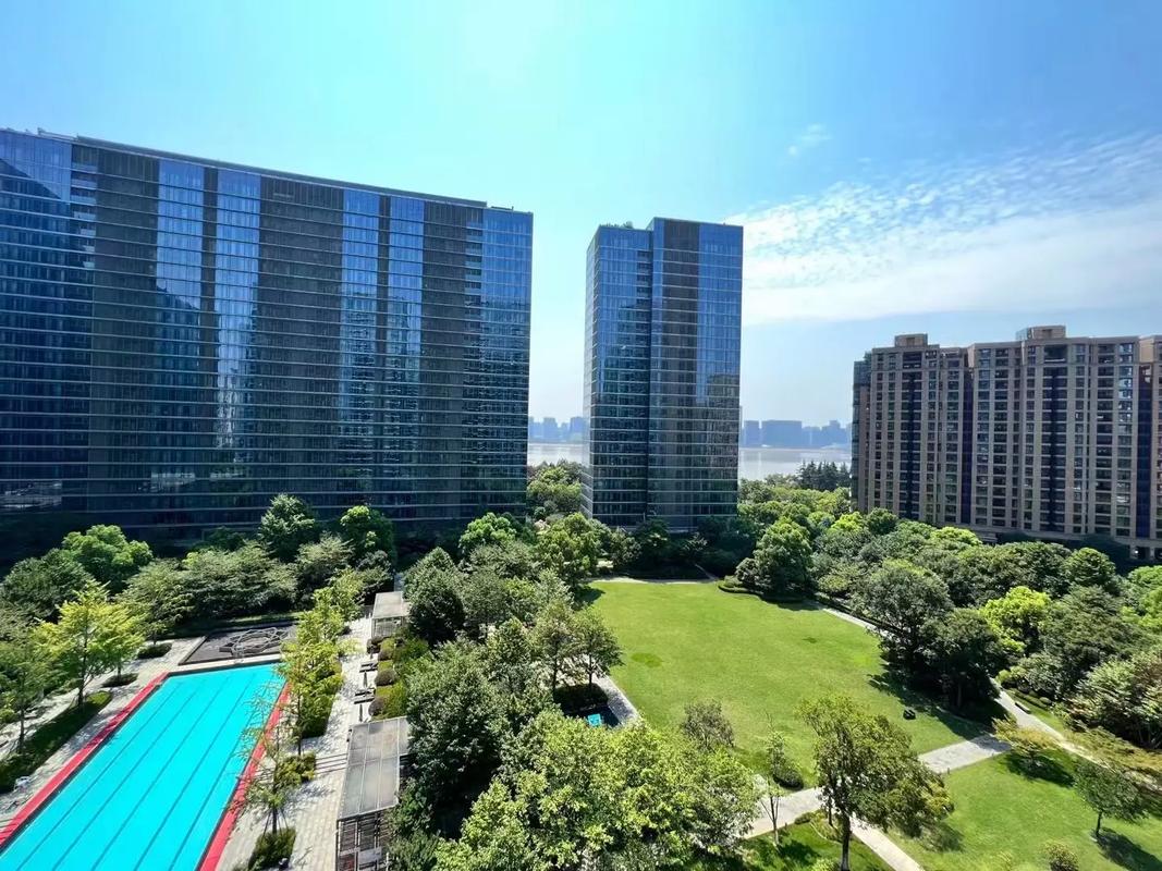 滨江金色海岸房价