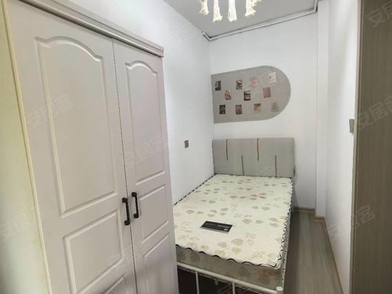 新亚特花园房价