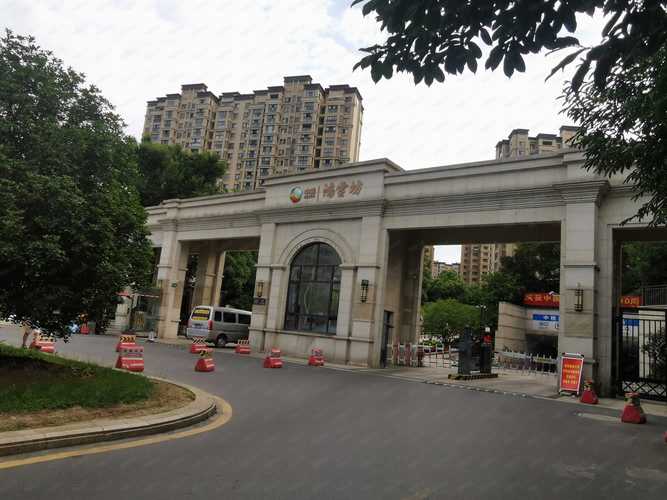 成都中粮鸿云房价