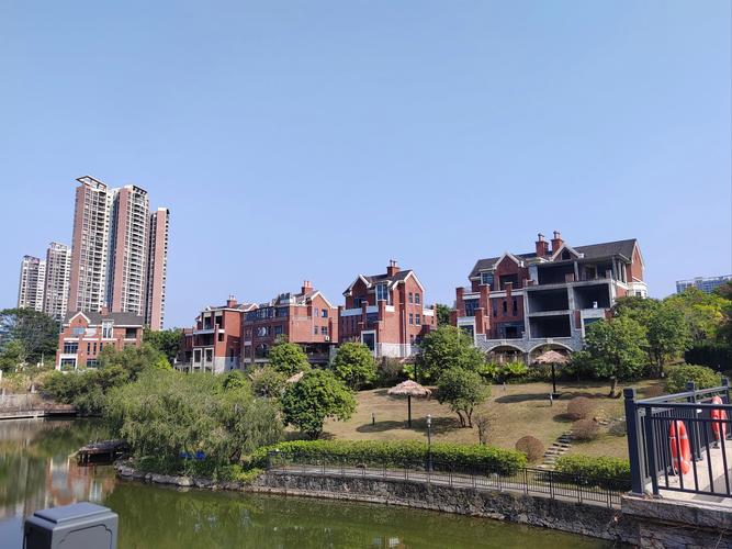 樟树翡翠明珠楼盘