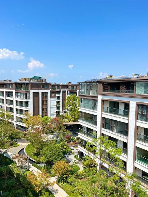 滇池附近新楼盘