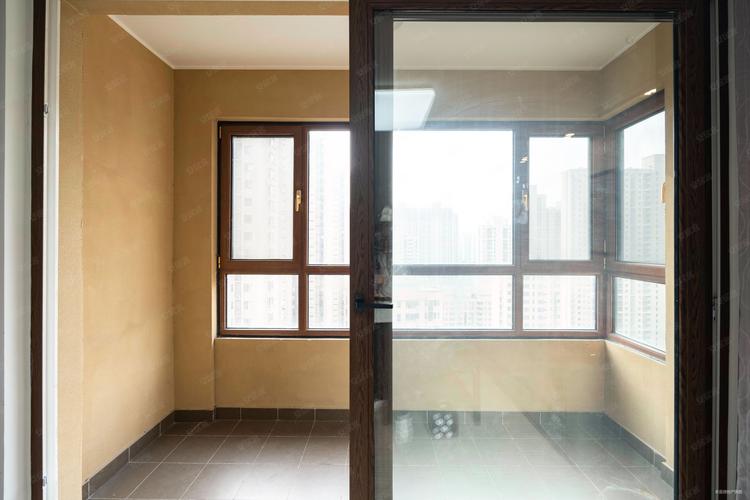 万科高新华府房价