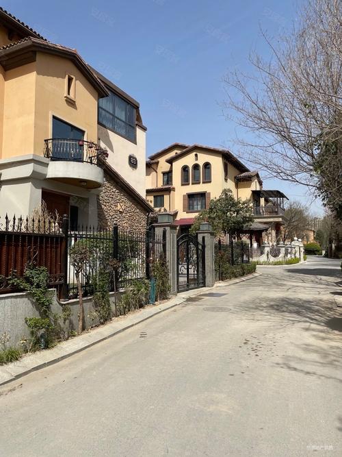 西西安小镇房价