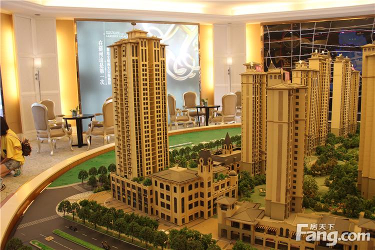 新泰御湖湾房价