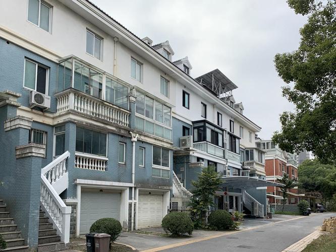 嘉定爱丽舍花园