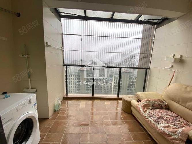 南宁荣和大地房价