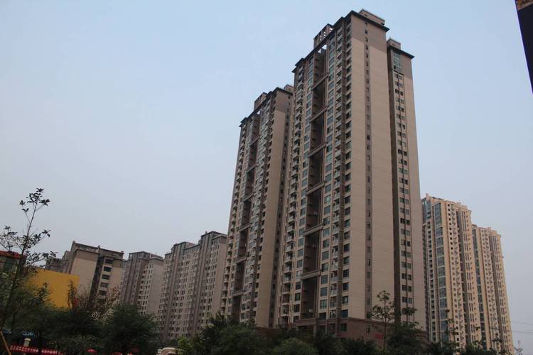 南宁荣和大地房价