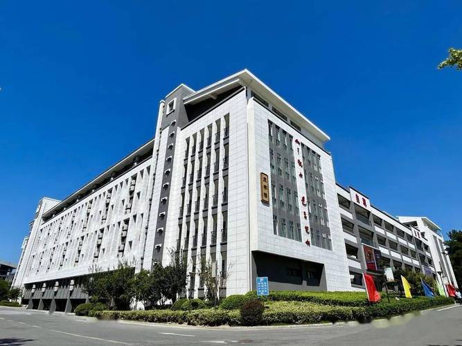 六安一中附近的楼盘