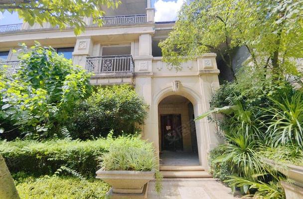 龙湖两江新宸花园洋房