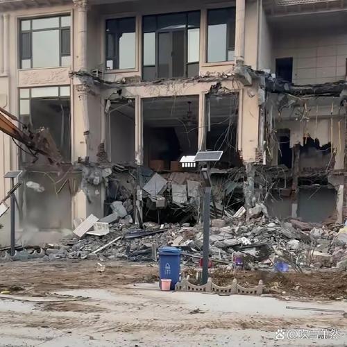 星沙深业睿城楼盘塌陷