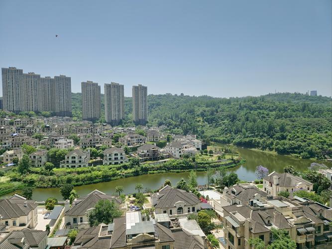 照母山约克郡楼盘