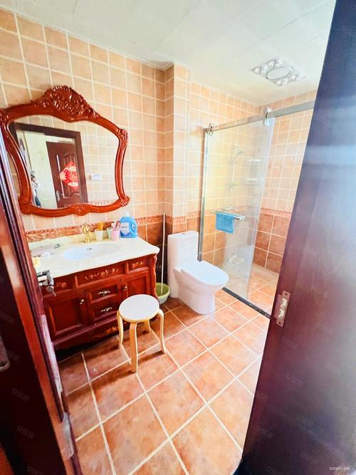 武汉世茂龙湾房价