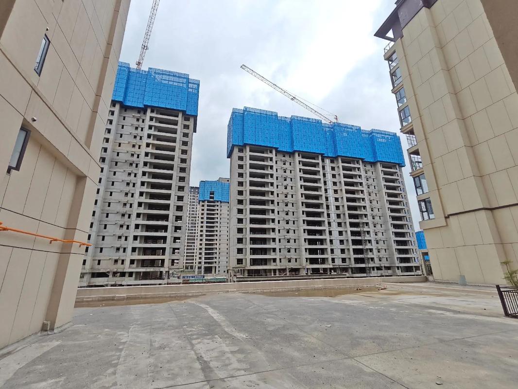 贵阳一中附近楼盘