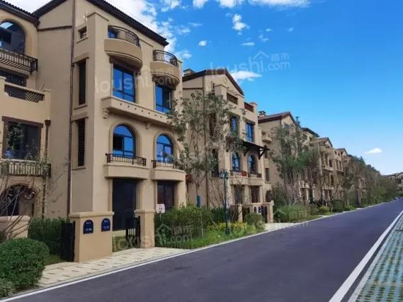 官厅水库附近的楼盘