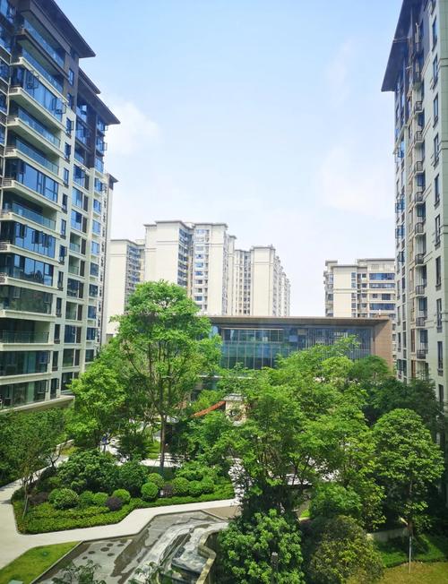 成都火车东站附近楼盘