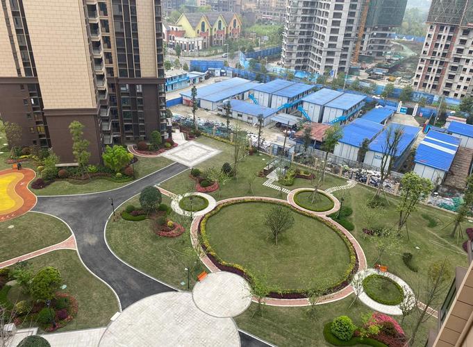 成都温江鹭湖宫房价