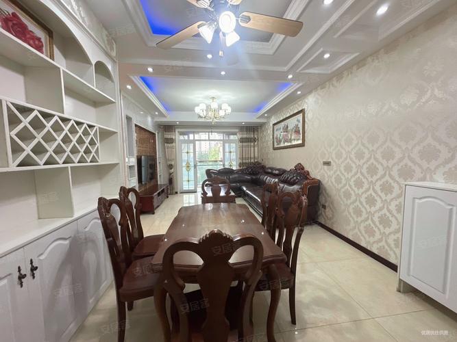 合川江上城房价