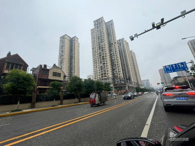 合川江上城房价