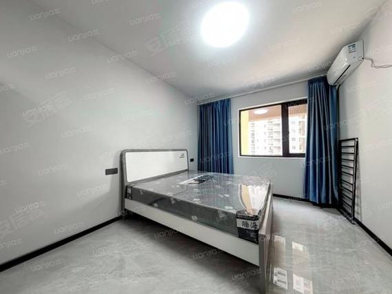 万国城三期房价