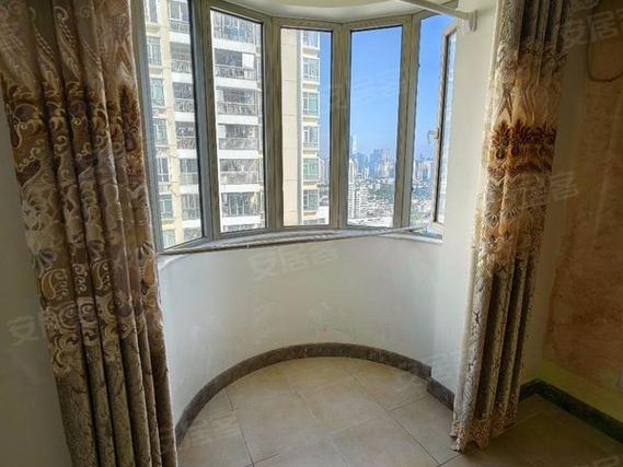 玮鹏花园二手房