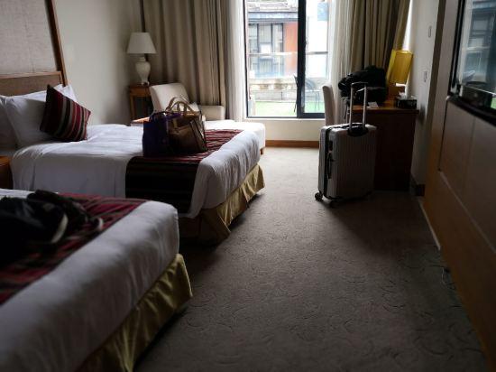 黄山滨江花园酒店