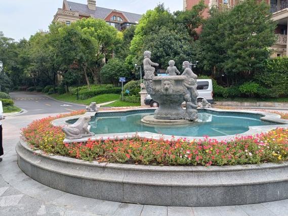 上海美兰湖花园