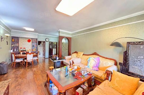 中天花园阳光玉兰