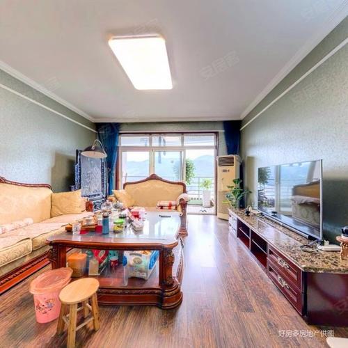 中天花园阳光玉兰