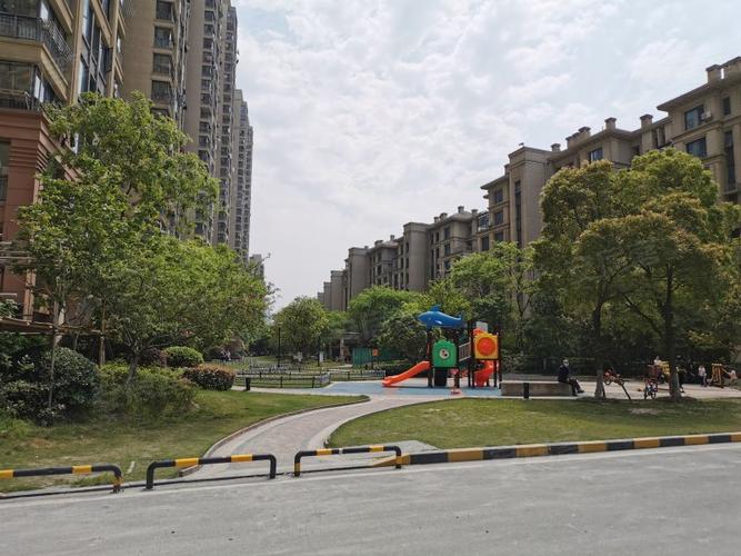 绿地玫瑰城房价