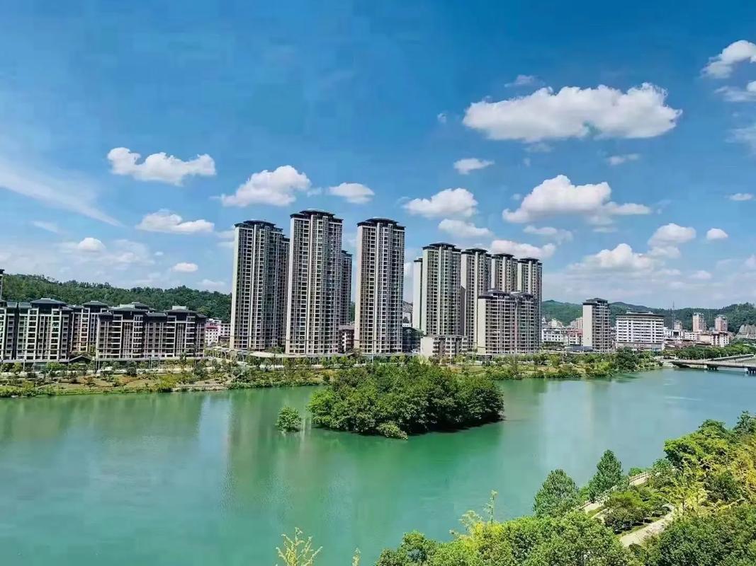 上犹翡翠湾房价