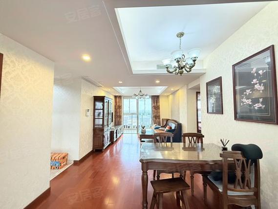 北极星花园房价